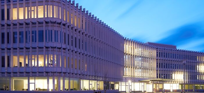 Aftenbillede af huset